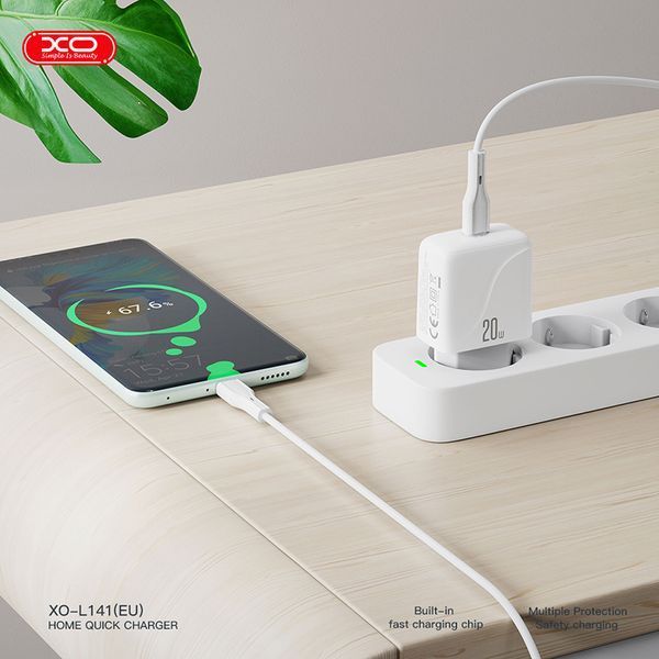 Мережевий зарядний пристрій XO L141 Single USB-C 20W + Lightning кабель білий storm_group__XO-L141+L фото