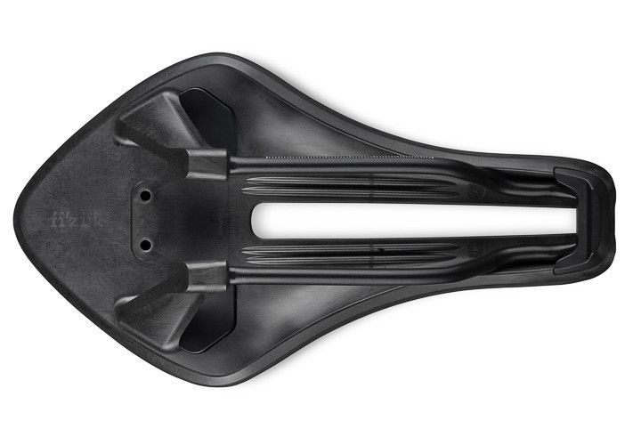 Седло Fizik Aeris LD R5 - 135mm, Triathlon, TT, вес 230гр, black VLPL-SAD-06-01 фото