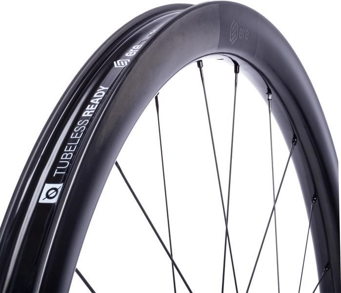 Колесо пер. + задн. 28" ERE TENACI GA40 CARBON, Gravel, 100x12/142x12, CL, HG11, tubeless, чорний глянець VLPL-WH-58-96 фото